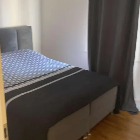 Herseaux Διαμέρισμα *